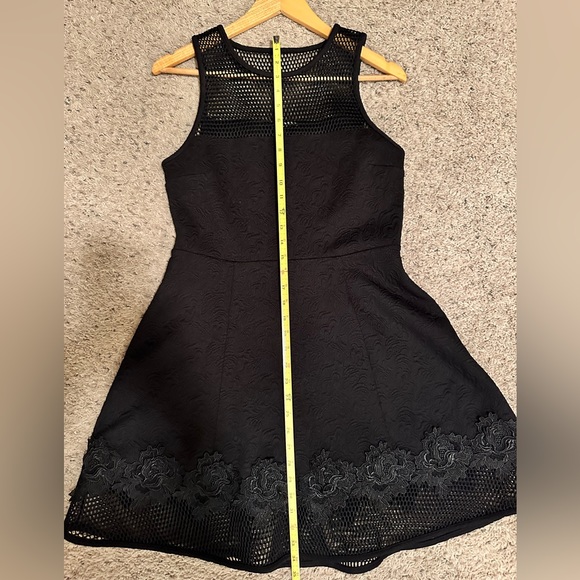 Unique Express women’s dress size 10 - Picture 2 of 9